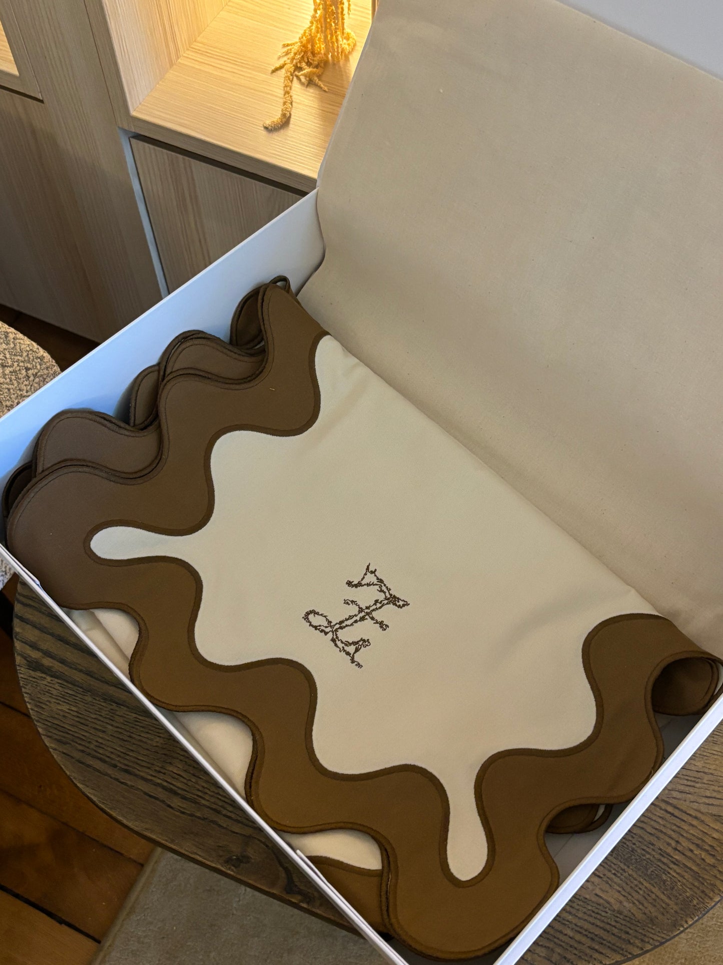 Coffret ALMA